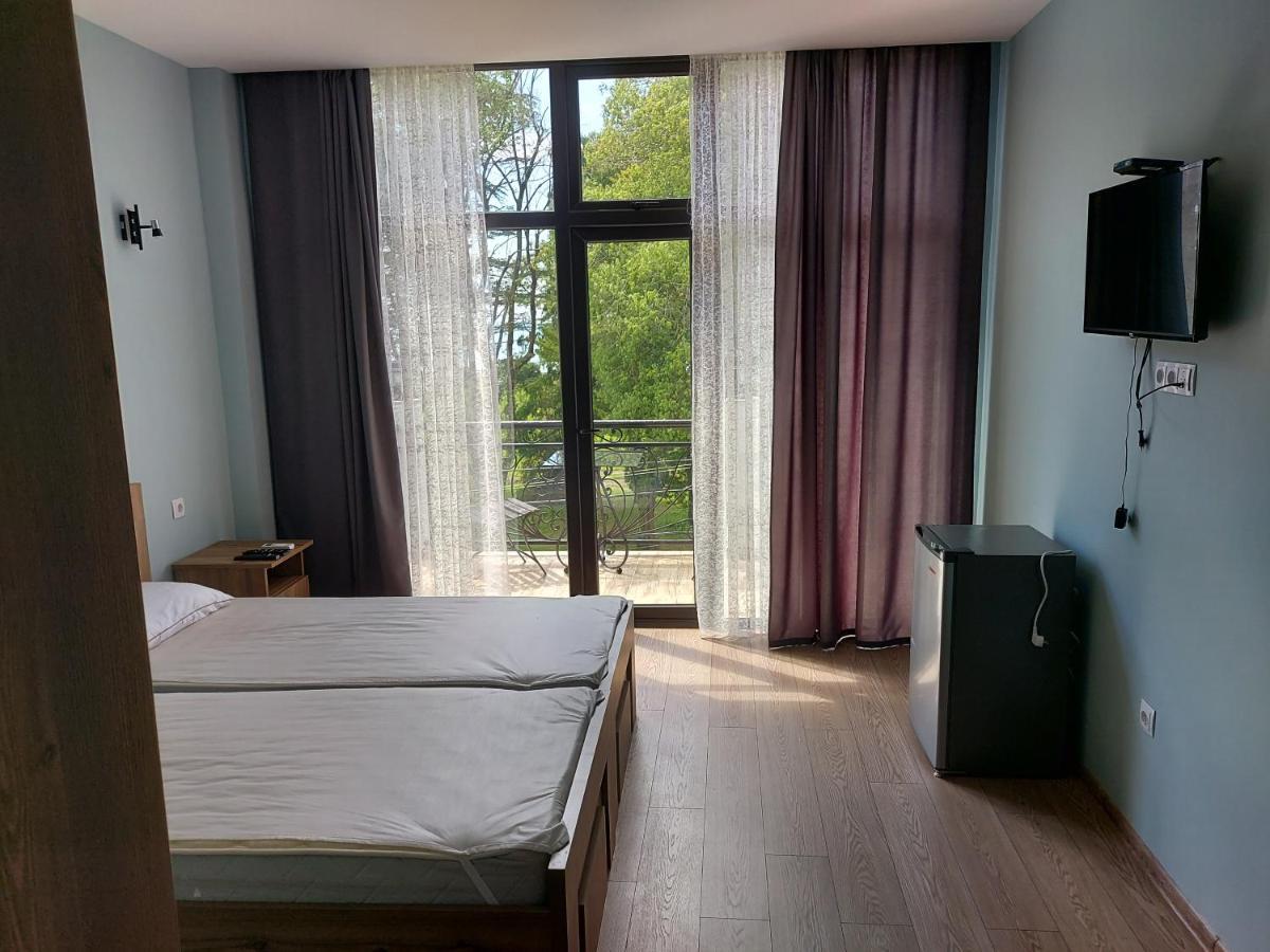 French Hotel Kobuleti Eksteriør bilde